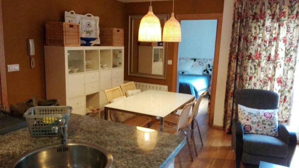 Apartamentos El Camino Villafranca Del Bierzo Eksteriør billede